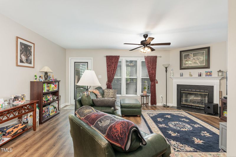 6007 Epping Forest Dr, Raleigh, NC 27613