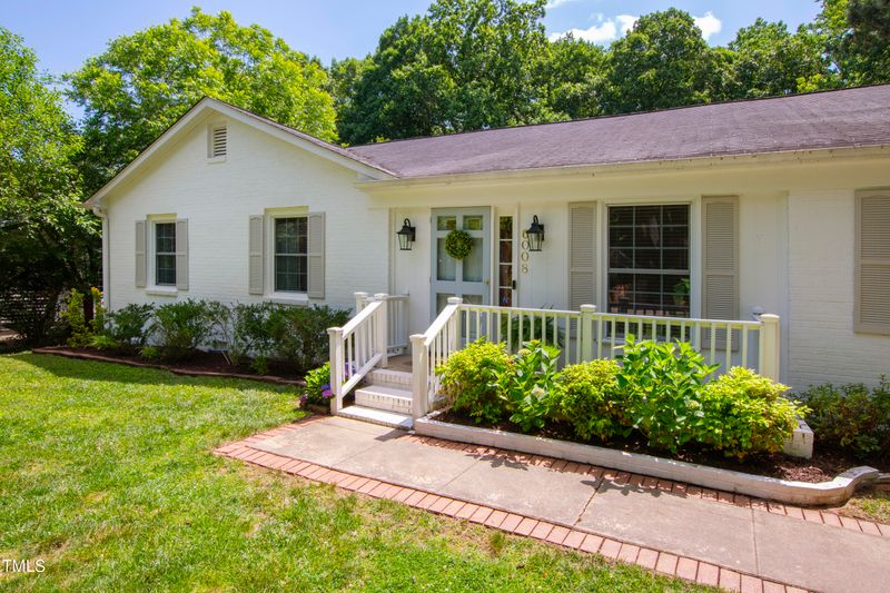 6008 Beardsley Ct, Raleigh, NC 27609