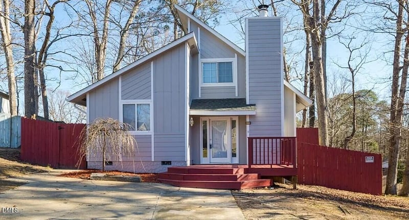 6008 Harmon Pl, Fayetteville, NC 28314