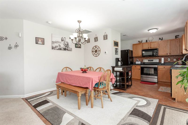 6008 Porterdale Dr, Raleigh, NC 27610