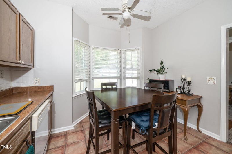 6008 River Lake Cir, Raleigh, NC 27604
