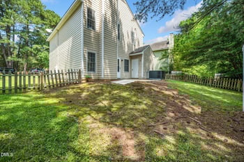 6008 River Lake Cir, Raleigh, NC 27604