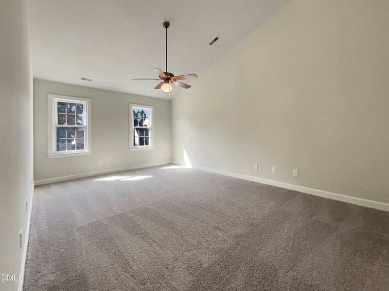6009 River Landings Dr, Raleigh, NC 27604