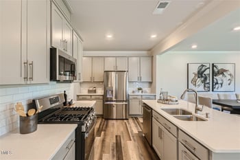 6009 Shade Tree Ln, Morrisville, NC 27560