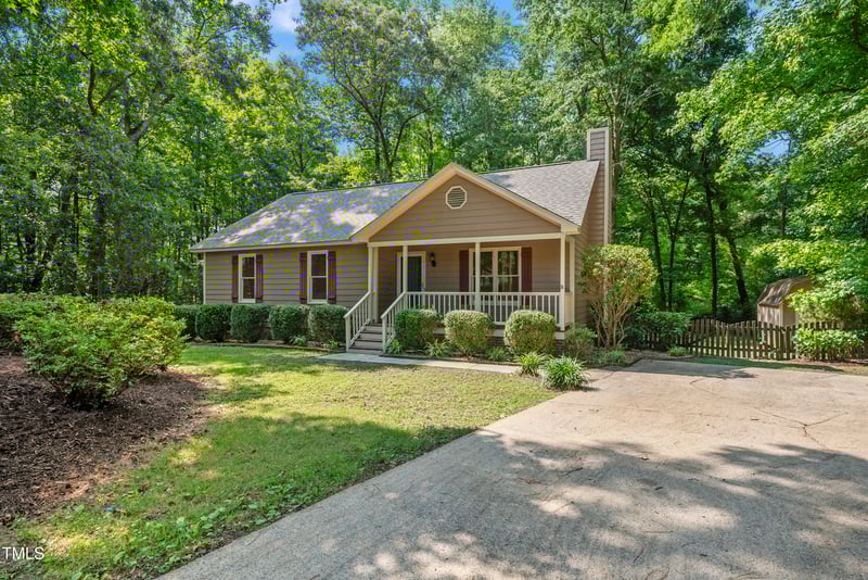 6009 Shadow Moss Cir, Raleigh, NC 27603