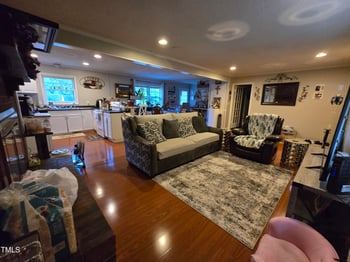 6009 Woodcrest Dr, Raleigh, NC 27603