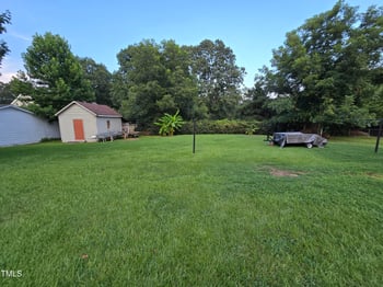 6009 Woodcrest Dr, Raleigh, NC 27603