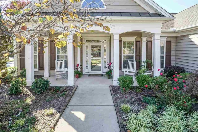 601 Aylestone Dr, Cary, NC 27519