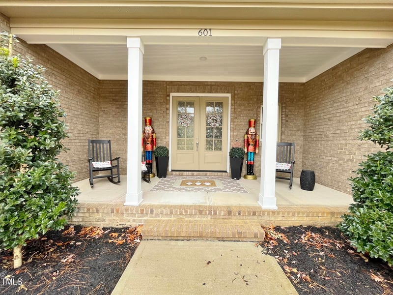 601 Balmoral St, Clayton, NC 27520