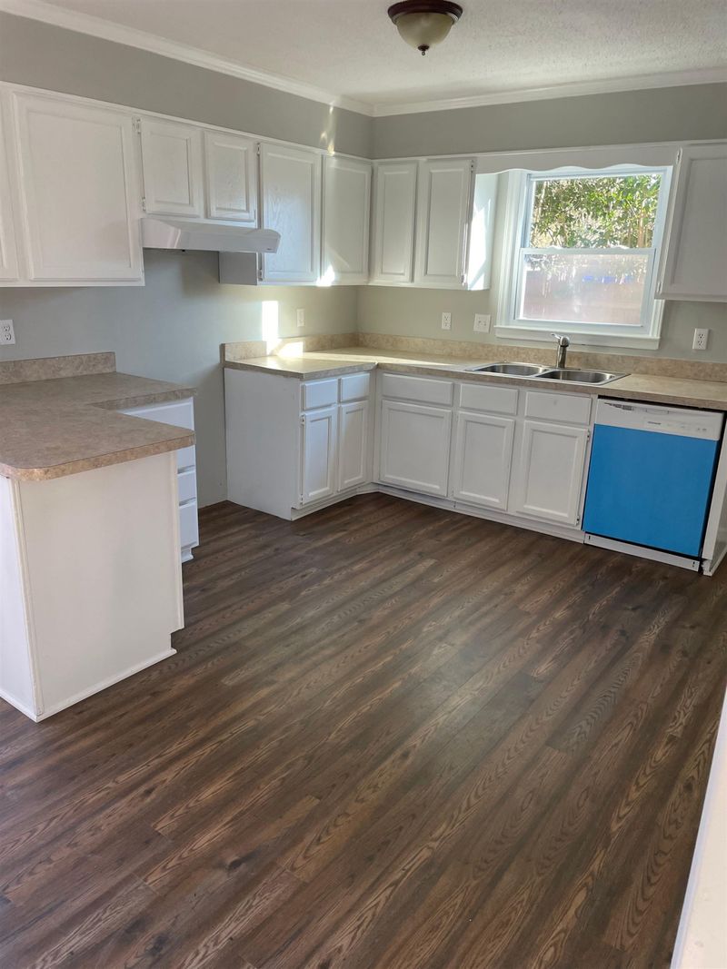 601 Butler Dr, Garner, NC 27529