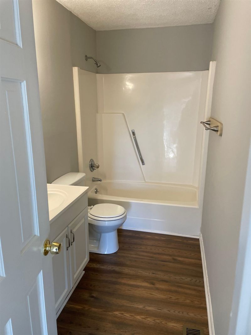 601 Butler Dr, Garner, NC 27529