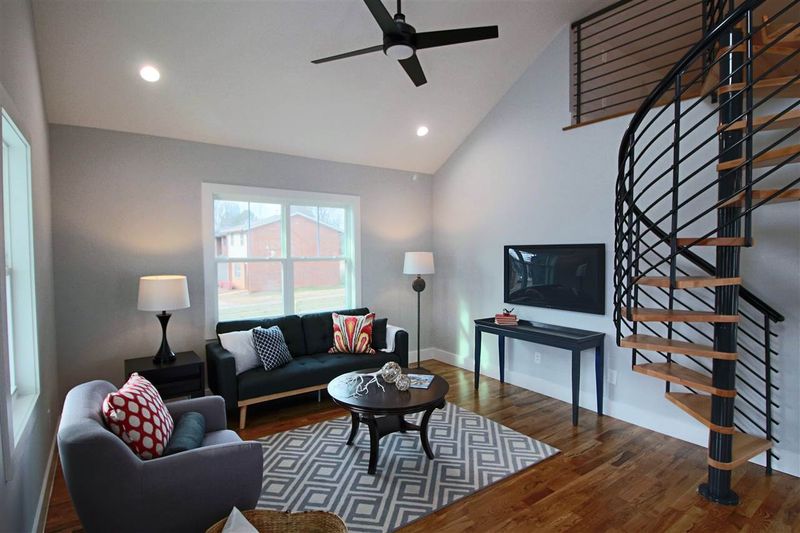 601 Candor Ln, Raleigh, NC 27601
