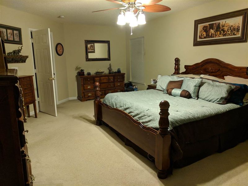 601 Conover Rd, Durham, NC 27703