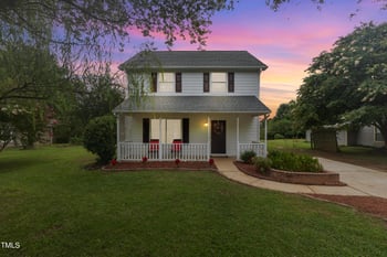 601 Country Ln, Holly Springs, NC 27540