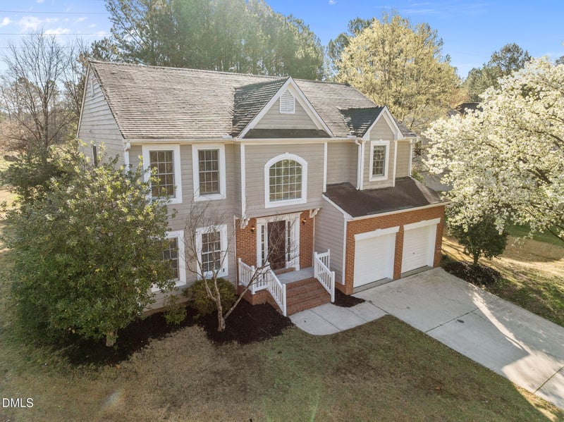 601 Crossing Dr, Durham, NC 27703
