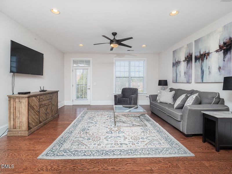 601 Finsbury St #205, Durham, NC 27703