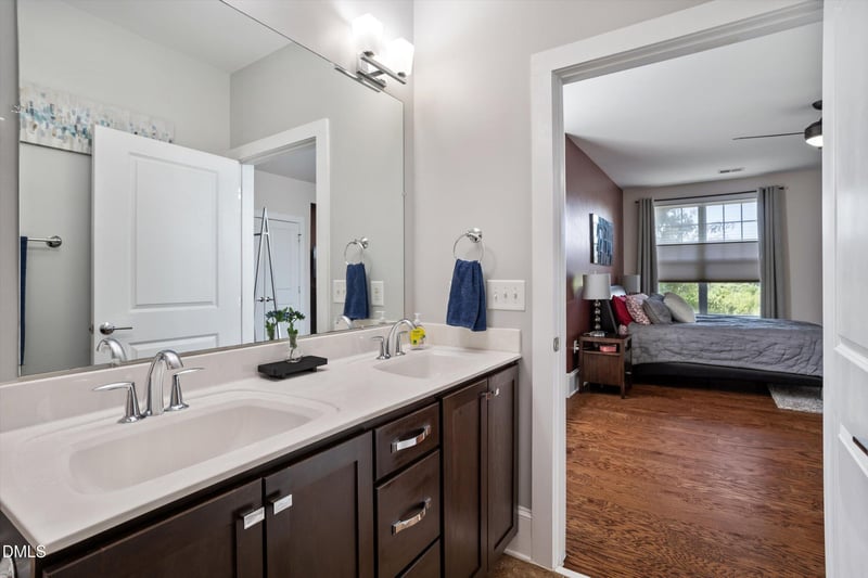 601 Finsbury St #207, Durham, NC 27703