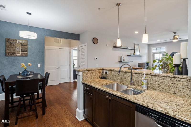 601 Finsbury St #207, Durham, NC 27703