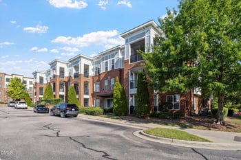 601 Finsbury St #207, Durham, NC 27703