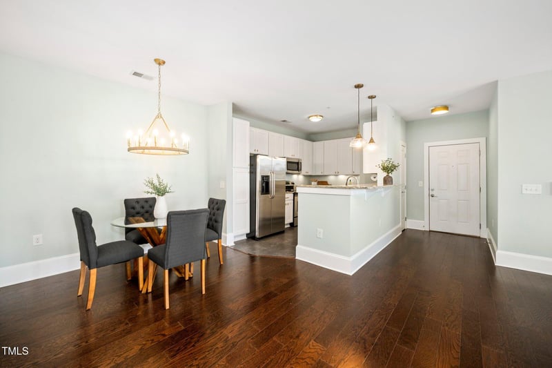 601 Finsbury St #304, Durham, NC 27703