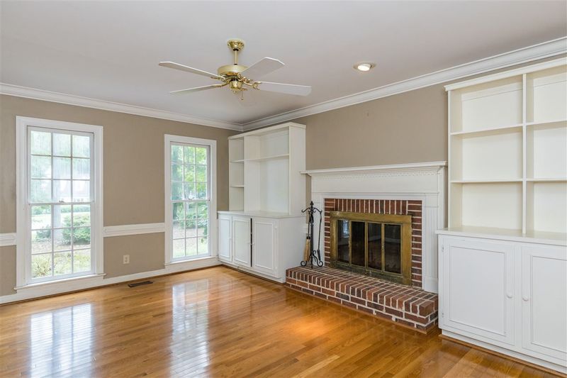 601 Flagstone Way, Durham, NC 27712