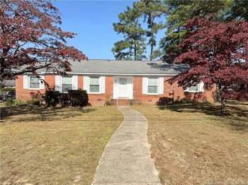 601 Helen St, Fayetteville, NC 28303