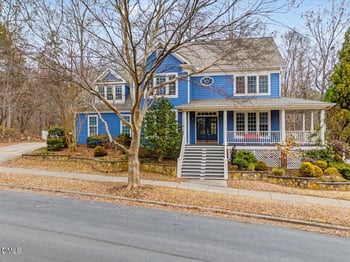 601 Highgrove Dr, Chapel Hill, NC 27516