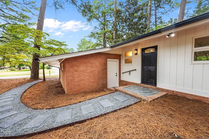 601 Hollybrook Rd, Wendell, NC 27591