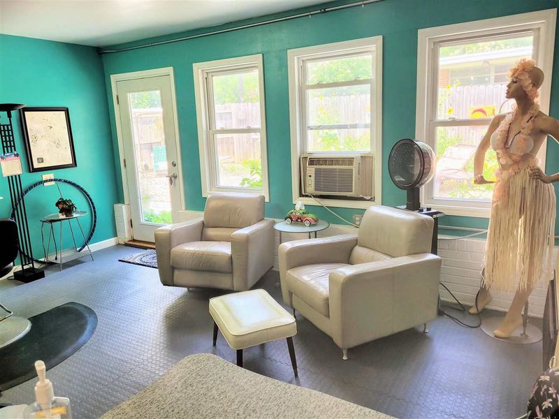 601 Hugo St, Durham, NC 27704
