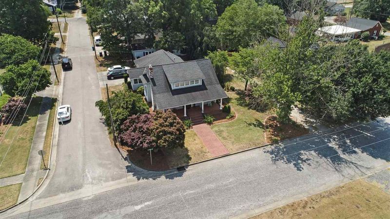 601 S King Ave, Dunn, NC 28334