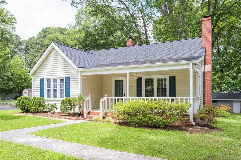 601 E Lavender Ave, Durham, NC 27704