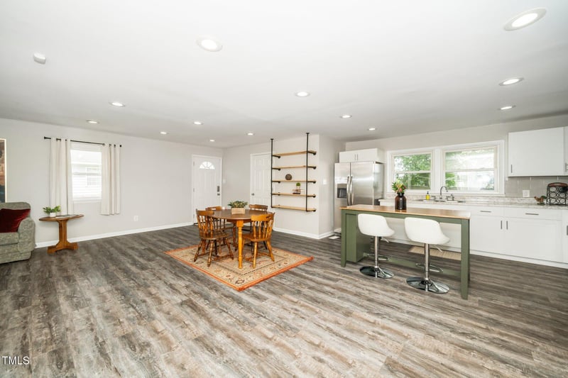 601 Longfellow St, Fuquay Varina, NC 27526