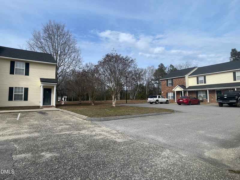 601 Main St, Lillington, NC 27546