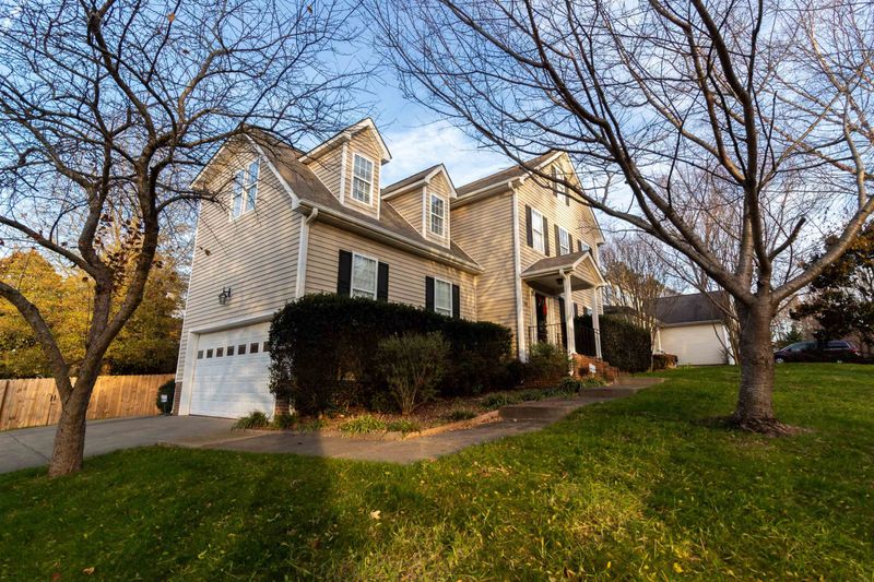 601 Middle Bridge Rd, Wake Forest, NC 27587
