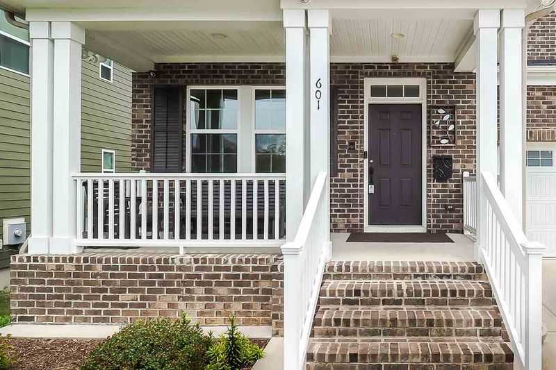 601 Pilot Hill Dr, Morrisville, NC 27560