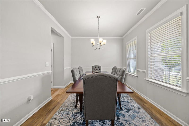 601 Richlands Cliff Dr, Youngsville, NC 27596