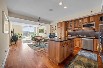 601 Rosemary St #319, Chapel Hill, NC 27516