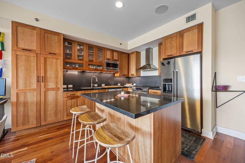 601 Rosemary St #319, Chapel Hill, NC 27516