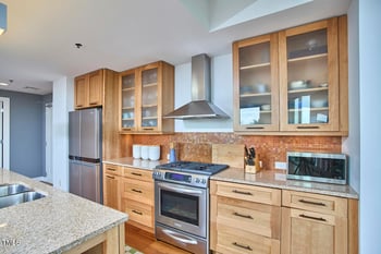 601 Rosemary St #416, Chapel Hill, NC 27516