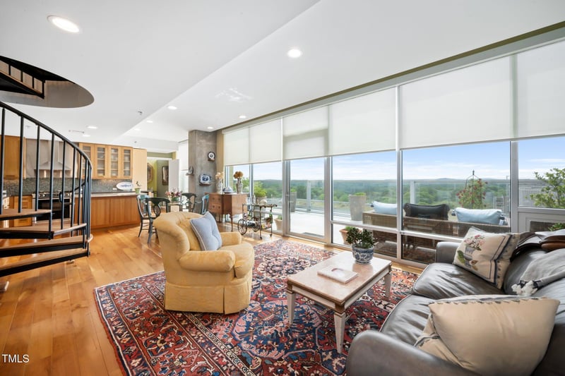 601 Rosemary St #905, Chapel Hill, NC 27516