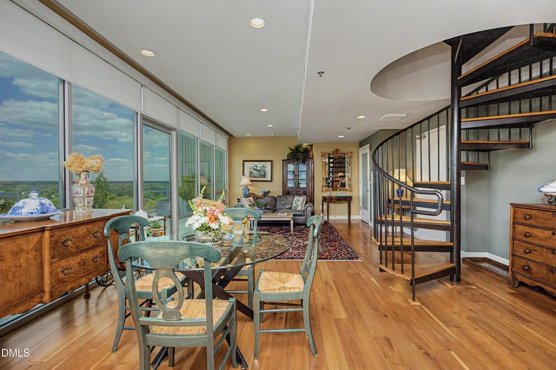 601 Rosemary St #905, Chapel Hill, NC 27516