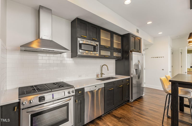 601 Rosemary St, Chapel Hill, NC 27516