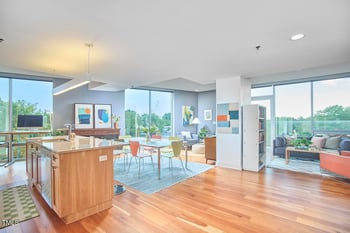601 Rosemary St, Chapel Hill, NC 27516