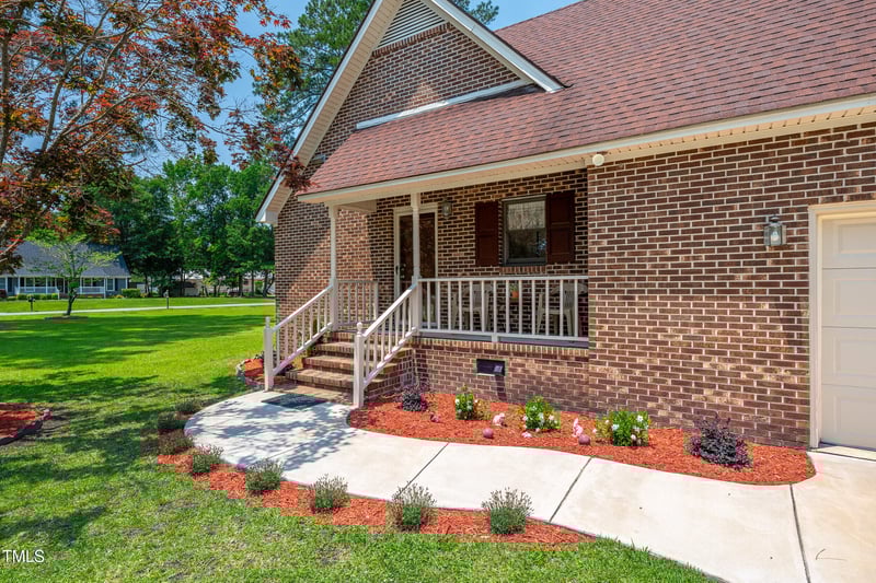 601 Shelley Dr, Goldsboro, NC 27534