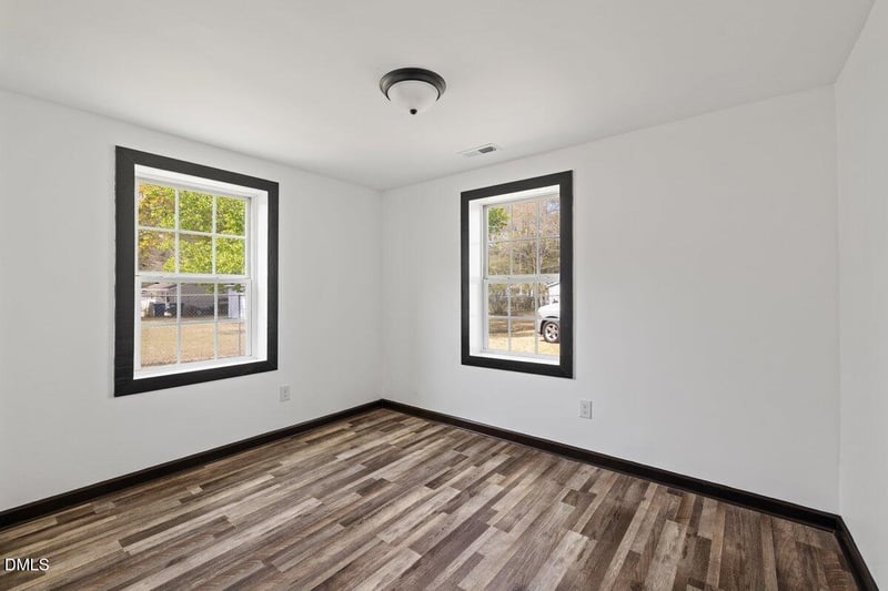 601 Temple St, Selma, NC 27576