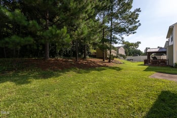 601 Weeping Willow Dr, Durham, NC 27704