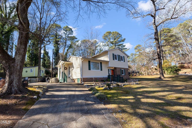 601 Wexford Dr, Raleigh, NC 27603