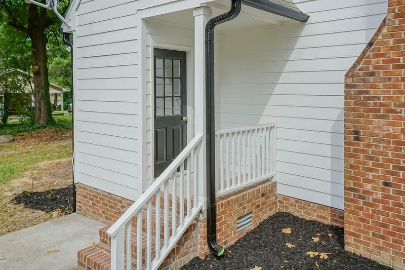 601 Yates Pl, Zebulon, NC 27597