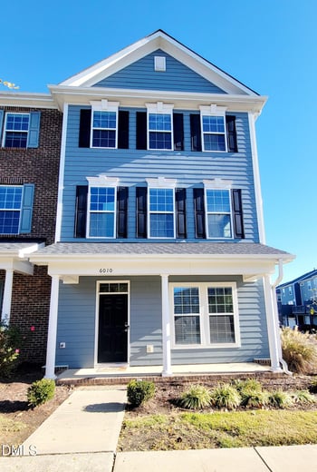 6010 Kayton St, Raleigh, NC 27616