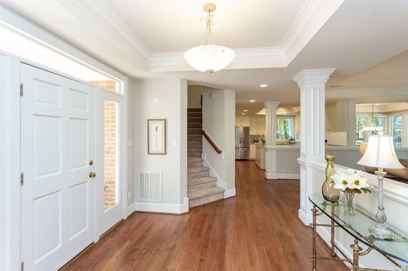 60103 Davie, Chapel Hill, NC 27517